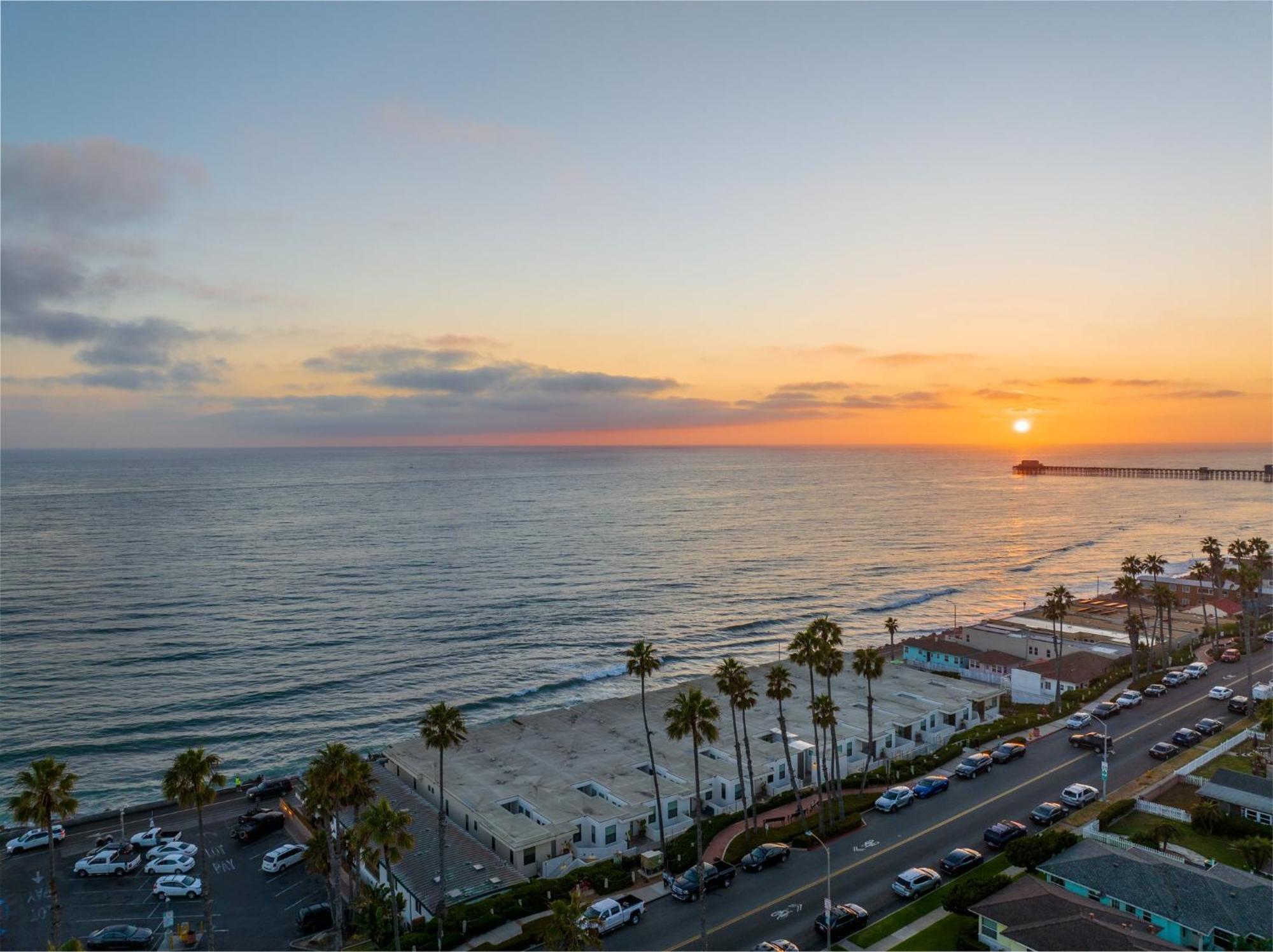 Oceanside Oasis Villa Exterior photo