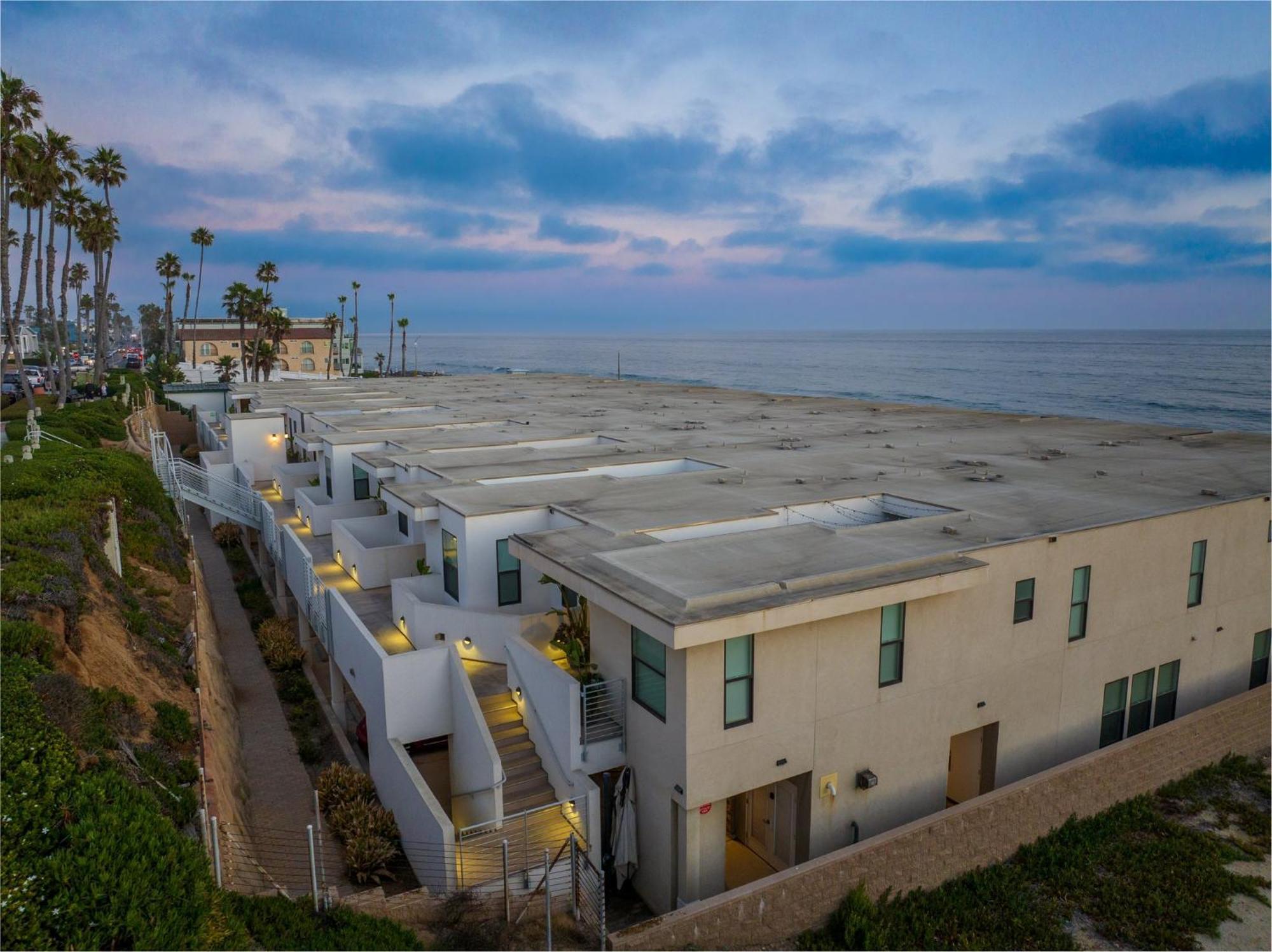 Oceanside Oasis Villa Exterior photo